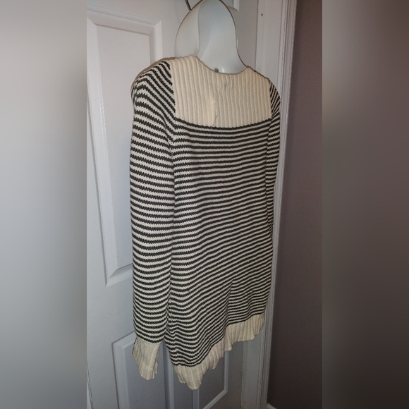 🆕️Old Navy Olive Green & Cream colored Long Line Knit Sweater Sz. XL. NWT - Picture 4 of 5